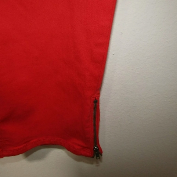 Lane Bryant Red Capri Cropped Pants - Picture 2 of 3